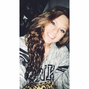 Meet your Posher, Tori