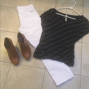 Blue and gray striped shirt sleeve top size small