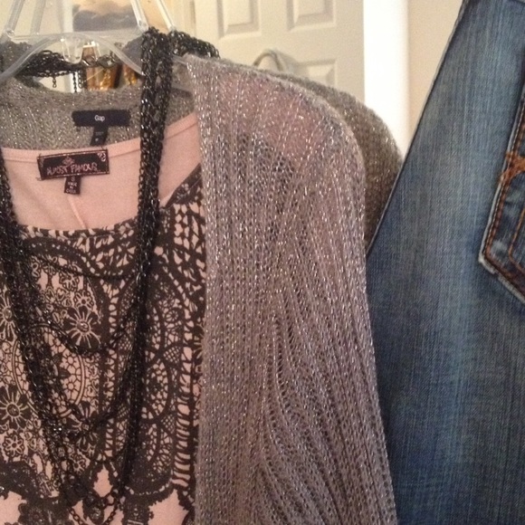 Almost Famous Tops - Top and cardigan