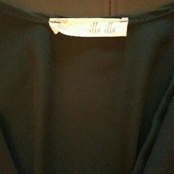 Illa Illa long V-neck Blouse - Picture 3 of 3