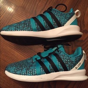 Women's adidas running shoes size 8