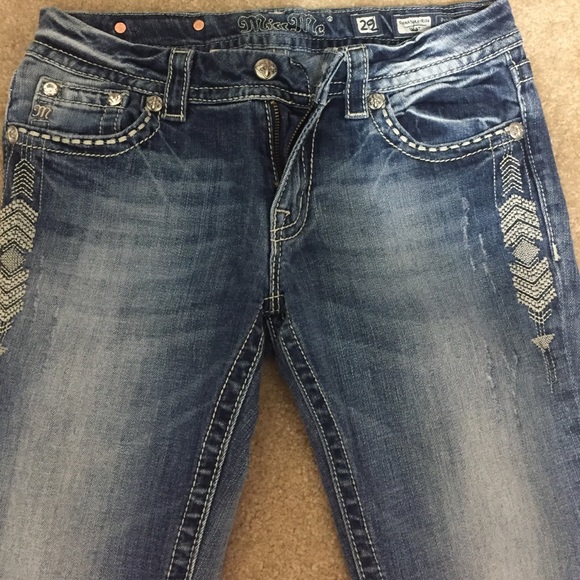*SOLD ON MERCARI* Miss Me Jeans - Picture 2 of 4