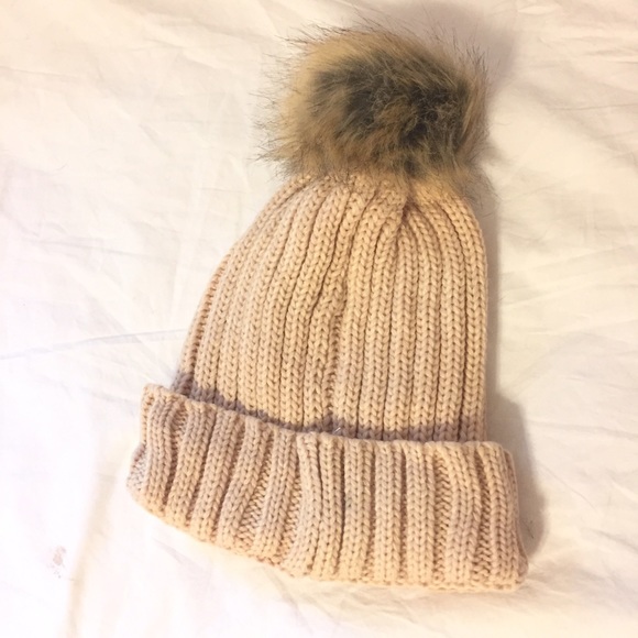 Accessories - Faux Fur Pom-Pom Beanie