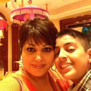 Meet your Posher, Carla