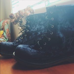 Electric blue vegan velvet boots.