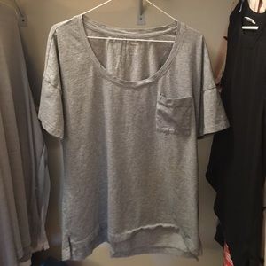 Old navy tshirt