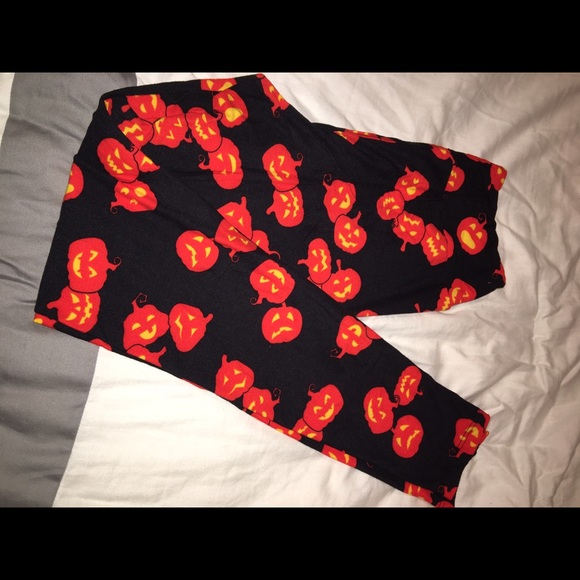 LuLaRoe Halloween leggings one size pumpkins