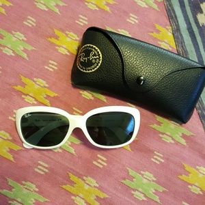 Ray-ban Jackie Ohh sunglasses