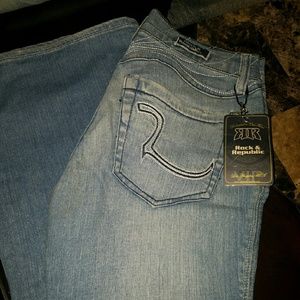 I'm selling Rock n Republic new jeans with tags