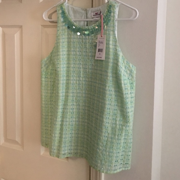 NWT Vineyard Vines Top