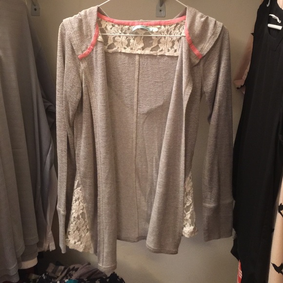 Hooded cardigan