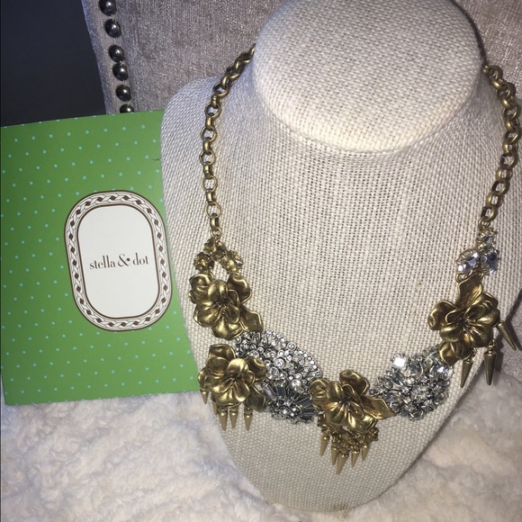 Stella & Dot