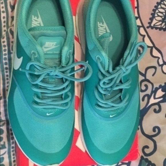 Nike shoes