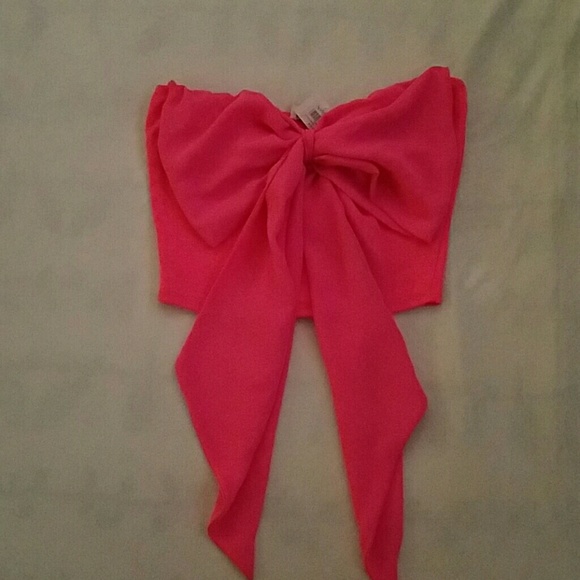 apricot lane boutique  Tops - Crop top