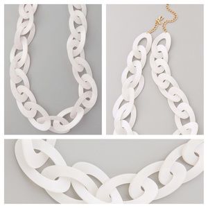 Kenneth Jay Lane 
Pearlized Bone Link Necklace
