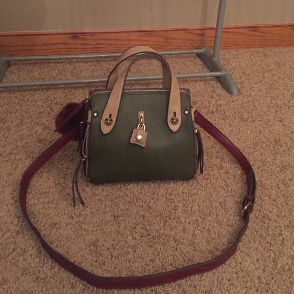Chinese Laundry Green and Burgundy Purse