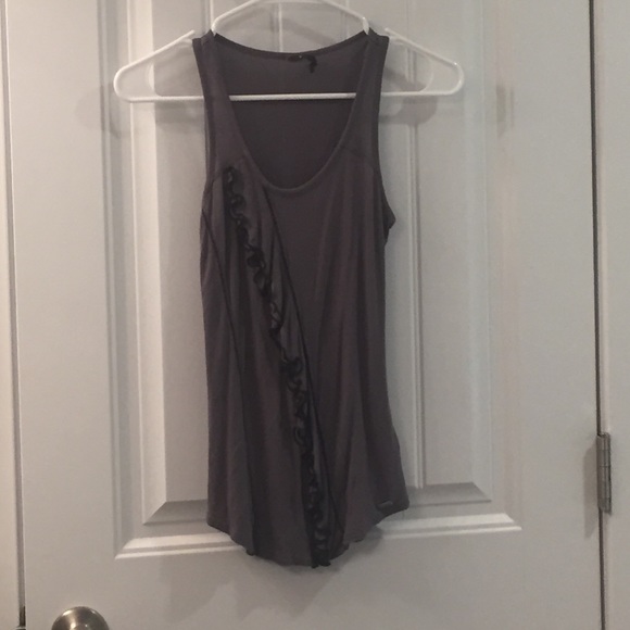 Gray tank top