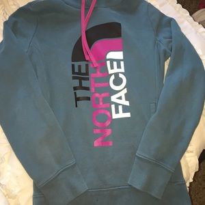 ***WILL EXCEPT OFFERS***North face Sweatshirt