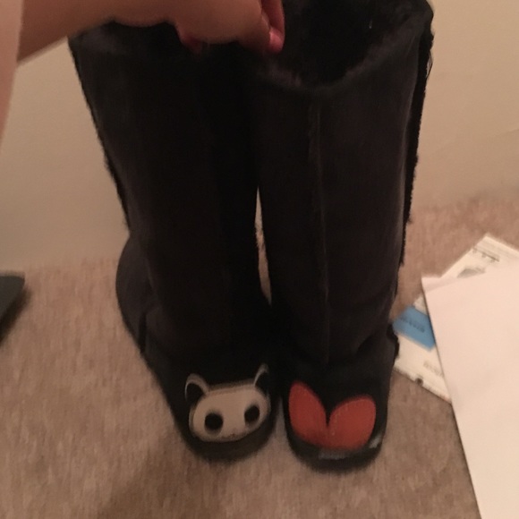 UGG style Black boots Cute logo panda&heart size 7