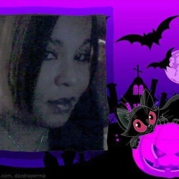 Meet your Posher, Ruth - Picture 1 of 1