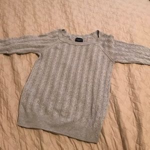 American Eagle 3/4 sleeve sweater