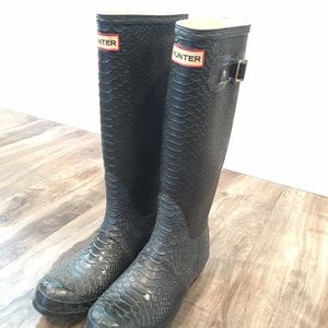 Black Hunter rainbows size 7