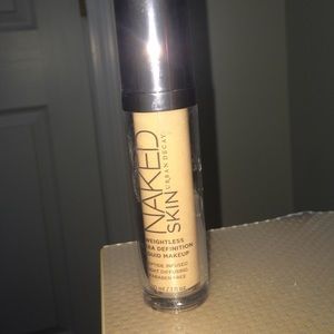 Urban Decay Naked Skin Foundation in 3.0
