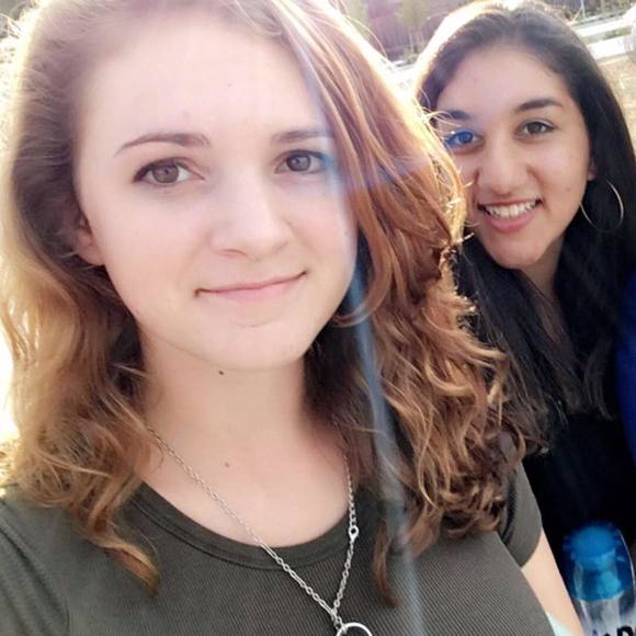 Meet your Posher, Lily