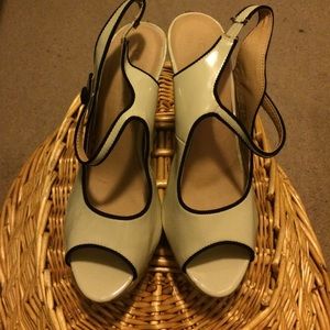 **** SOLD **** Lauren Conrad sling back open toe