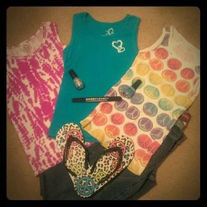 Bundle of 3 Girls Tanks - 10/12