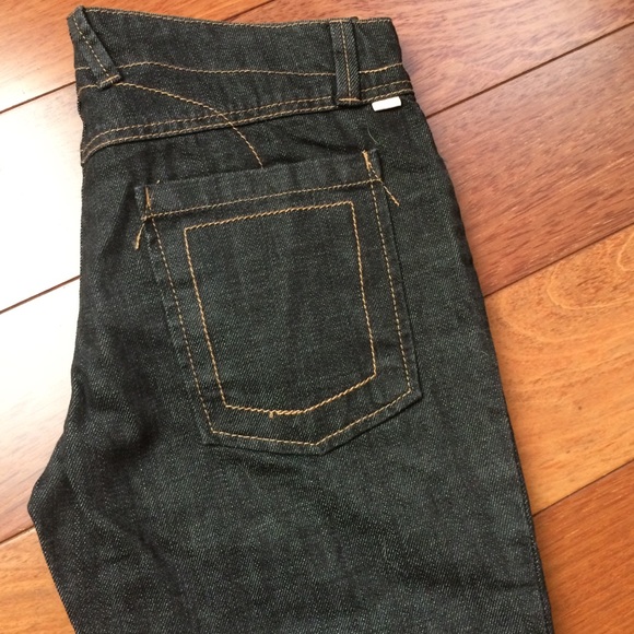 NWOT Jennifer Lopez Flares Size 3 - Picture 3 of 4