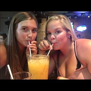 Meet your Posher, Andrea