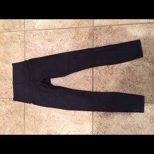 LULULEMON HIGH WAISTED UNDER WUNDER LEGGING SIZE 2
