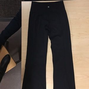 Lululemon bootcut leggings WORN ONE TIME BRAND NEW