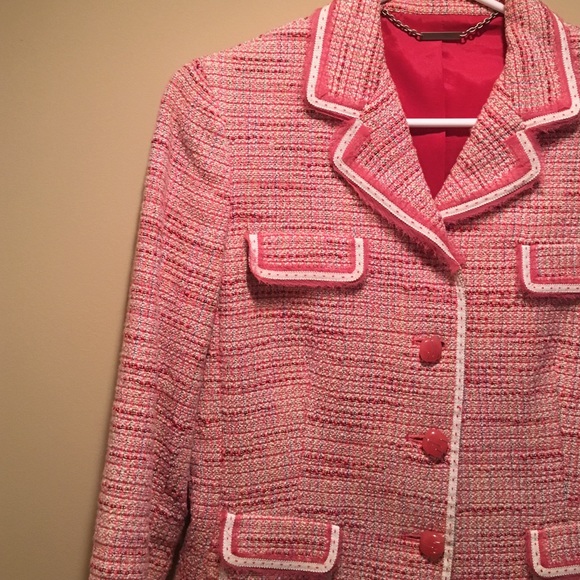 Tweed jacket. - Picture 2 of 4