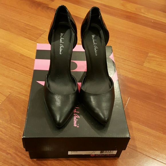 MICHAEL ANTONIO BLACK POINT LANDER HEELS 7