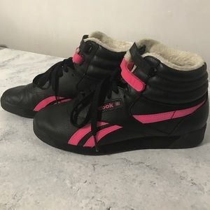 Reebok Pink/Black high tops Sz 6