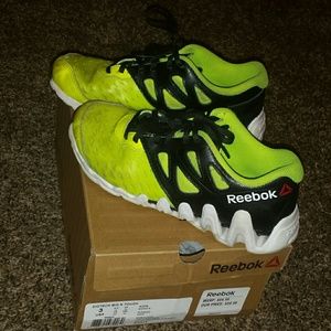 Kid reebok shoe