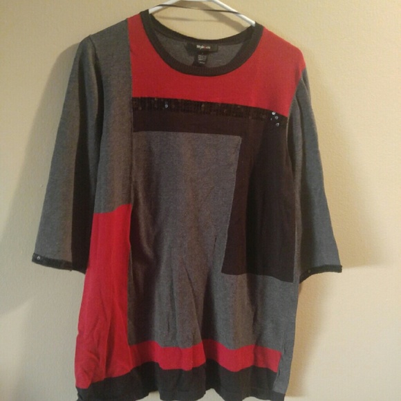 Long shirt to wear with leggings.