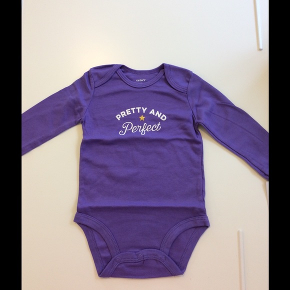 Baby Girl Carter's long sleeved onesie, 12mos NWT