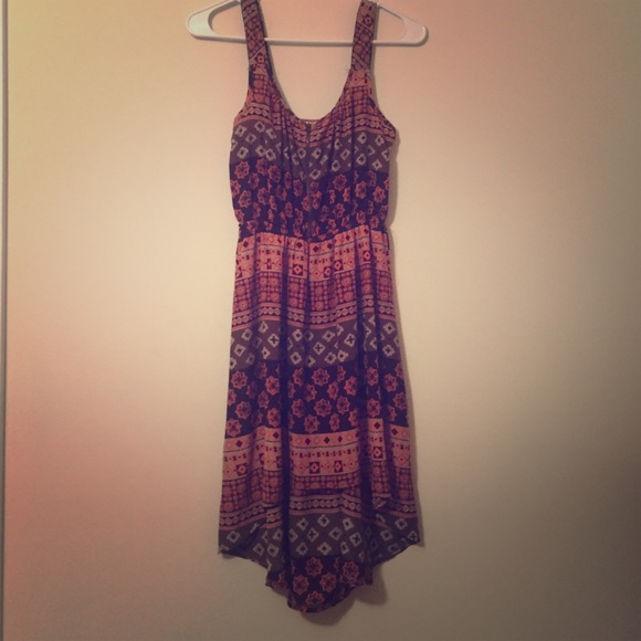 Adorable hi-low dress NWOT - Picture 1 of 2