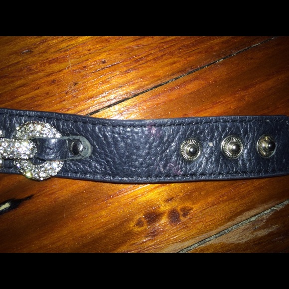 Rhinestone black leather bracelet - Picture 3 of 4