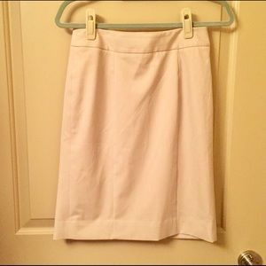 White House Black Market pleated pencil skirt