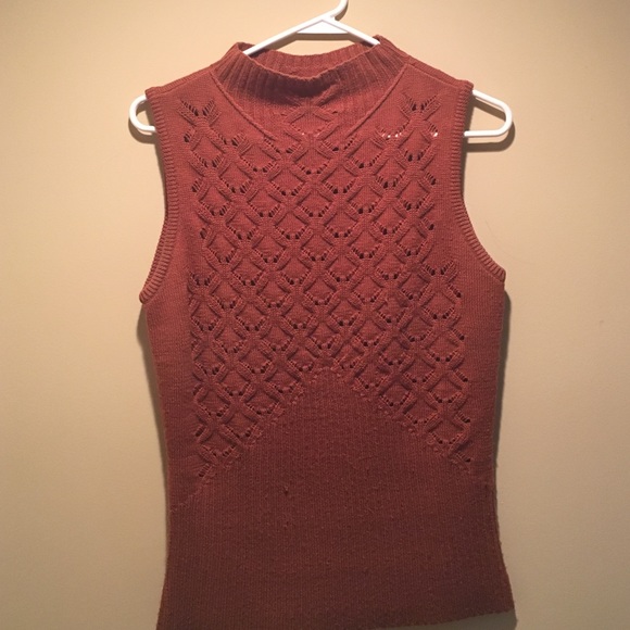 Knit sweater. - Picture 2 of 3