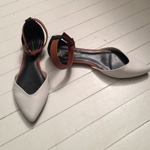 Report Signature Flats