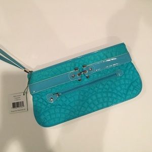 MUST GO - FINAL DAY⚡️Vera Bradley Bistro Clutch