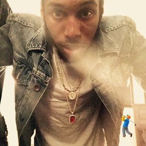 Meet your Posher, Dontray