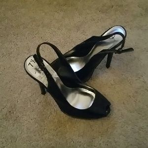 Joey Black heels