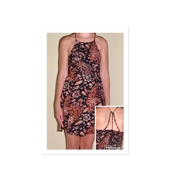 This dress has a cute back and in great condition!