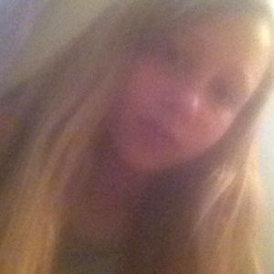 Meet your Posher, Isabelle